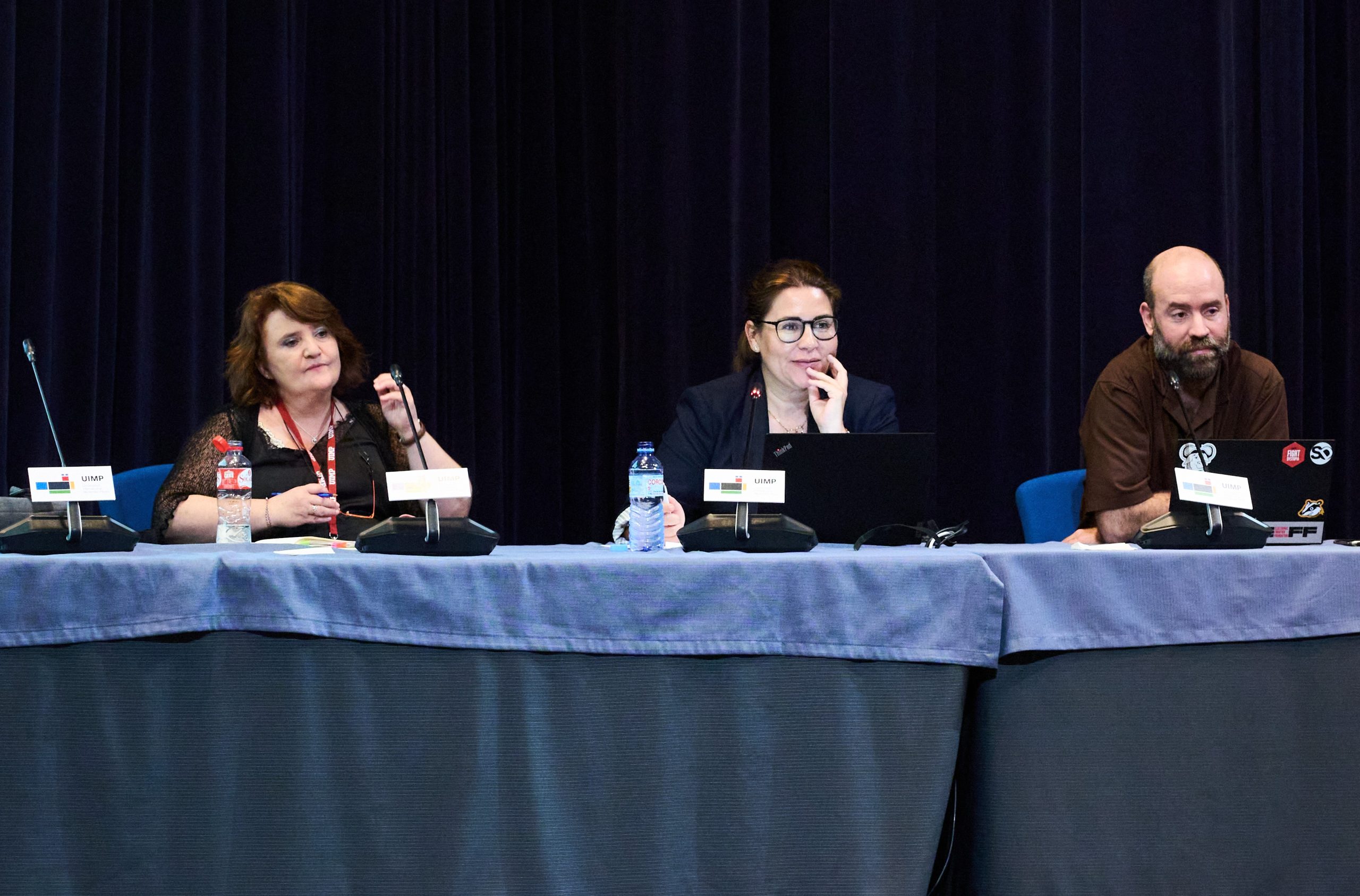 La evaluación cualitativa del desempeño docente en el sistema universitario español mediante el programa DOCENTIA: dificultades, casos de éxito, aprendizajes y líneas de mejora