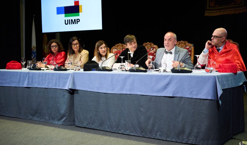 Inauguración de los Cursos de Verano de la UIMP y de su lección magistral. Rueda de Prensa.