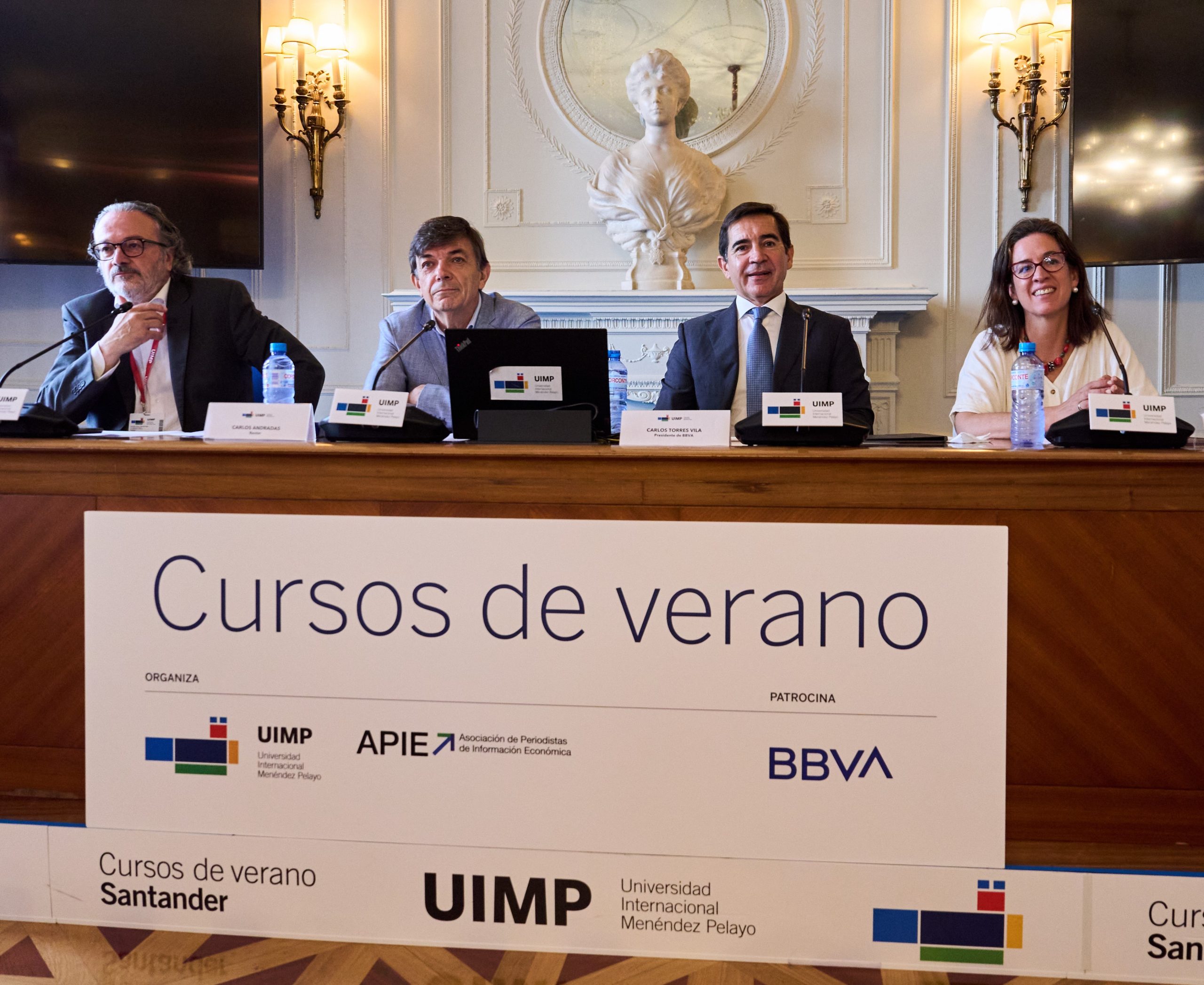 XLII Seminario de APIE. Cuarenta años de España en la UE. Evolución de la economía española. De la autarquía a la economía de mercado