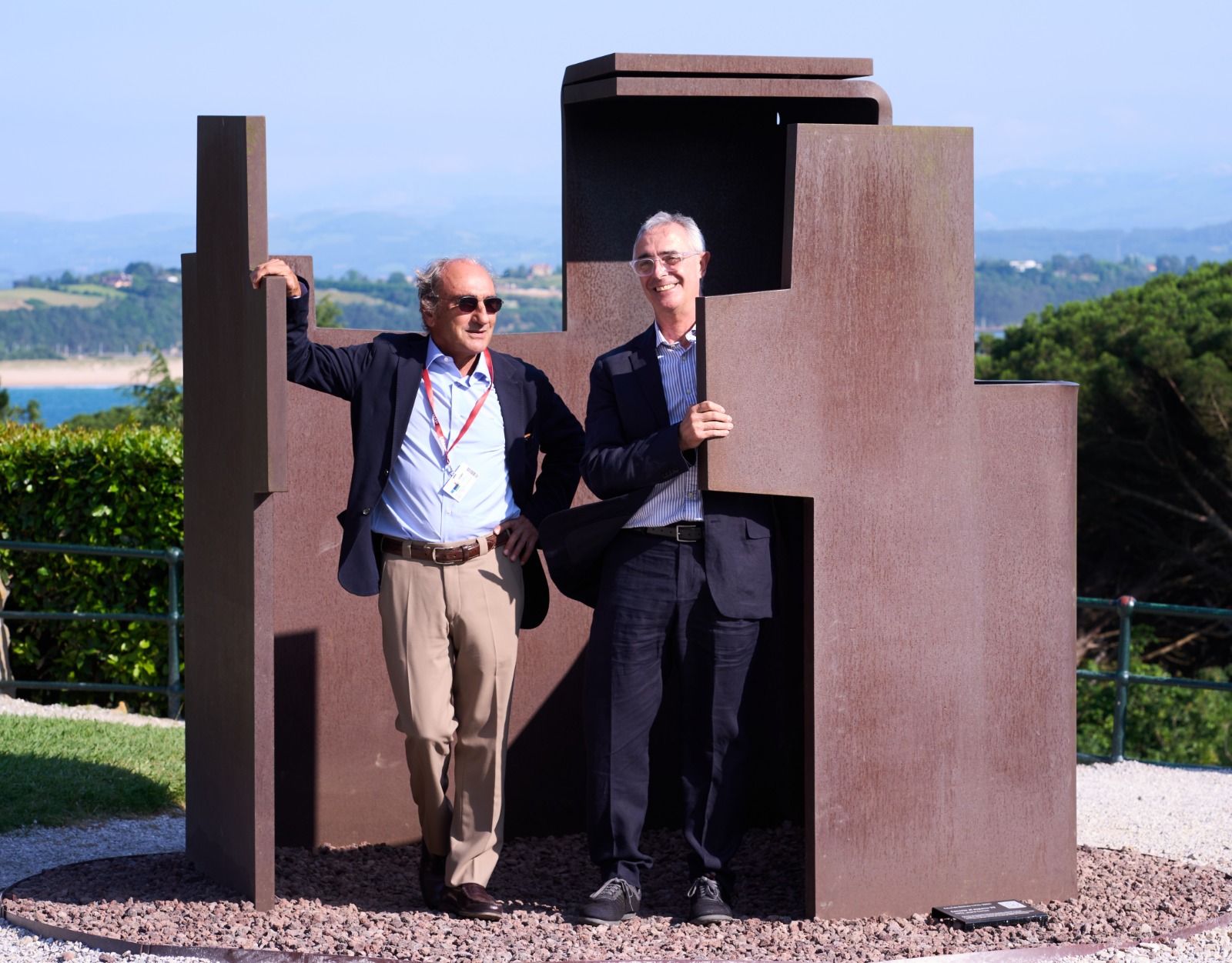 Ciclo Conferencias. En contexto: 100 Años de Eduardo Chillida. Luis Chillida
