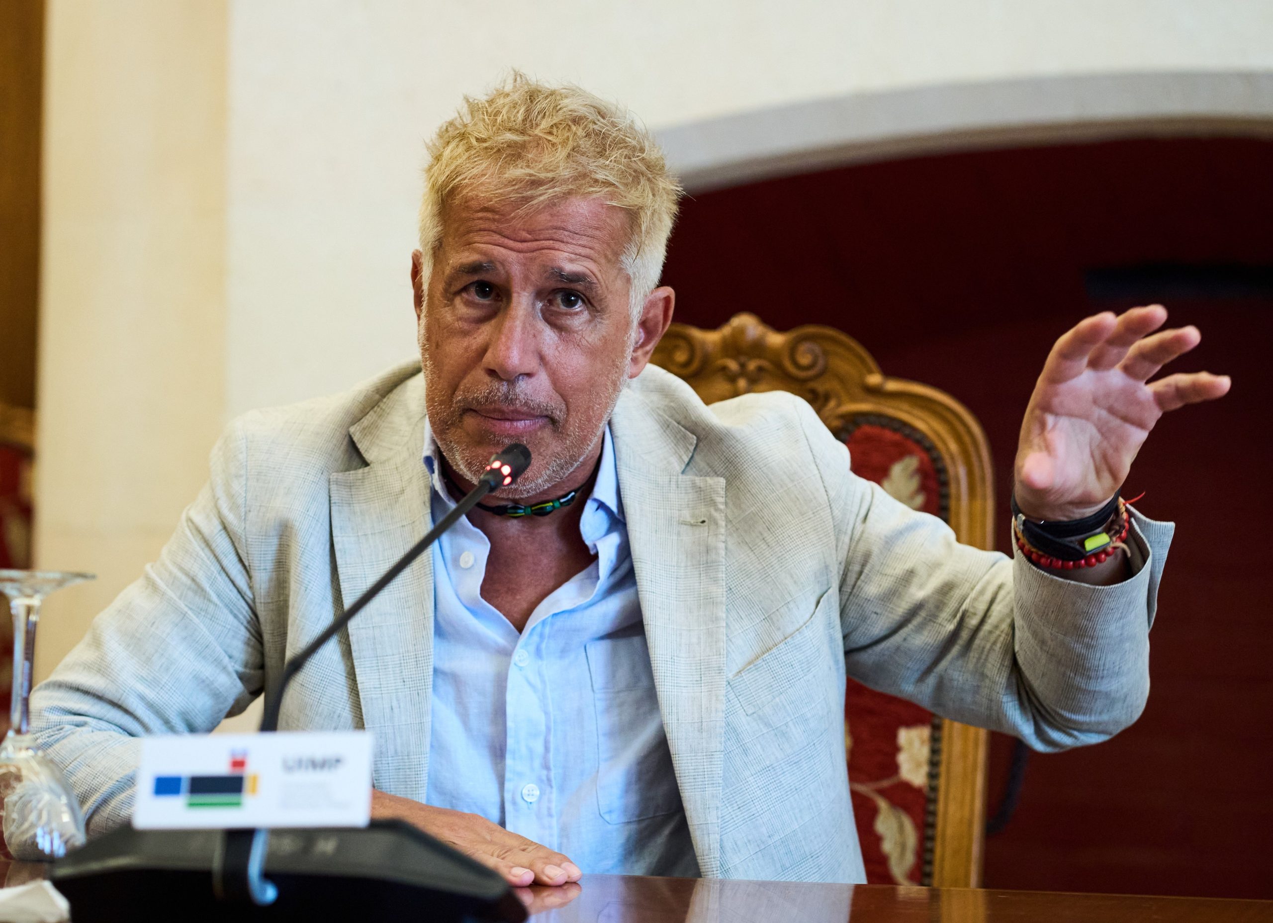Veladas Poéticas: Ignacio Elguero