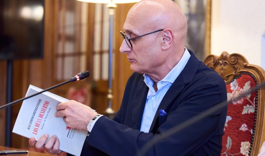 Veladas Poéticas: Juan Antonio González Fuentes