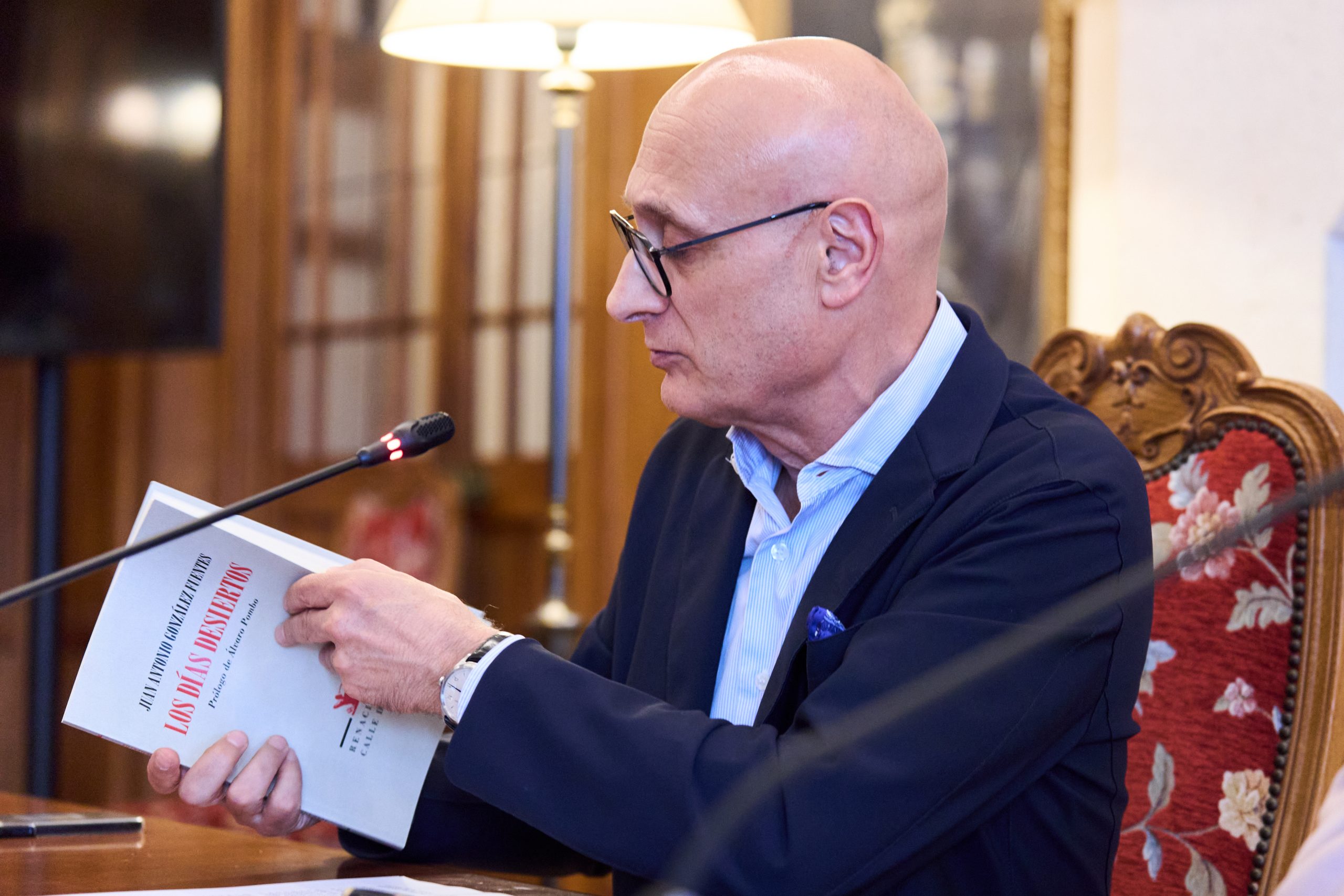 Veladas Poéticas: Juan Antonio González Fuentes