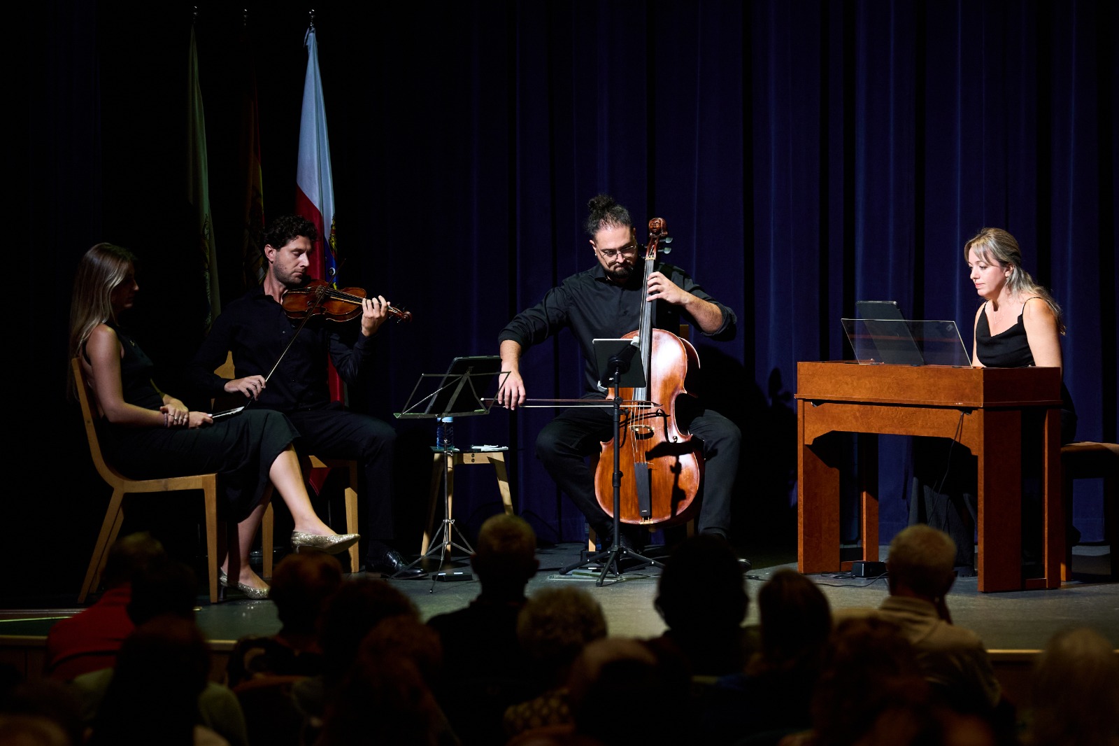 Conferencia y recital musical Regino Mateo